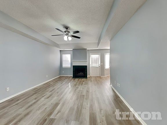 3rd image of 85 Brandon Dr