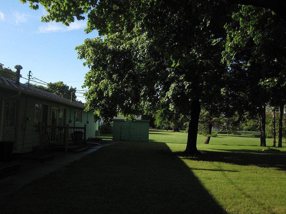 1st image of 484 10th St APT 4