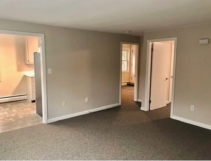 1 bed, 700 sqft, $1,875 — Photo 3