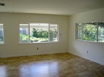 2nd image of 115 Merida Dr