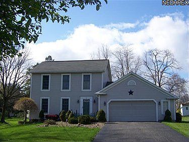 1st image of 61 Hill Dr