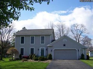 61 Hill Dr, Poland, OH 44514