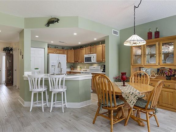 5th image of 13570 Westport Dr APT 303