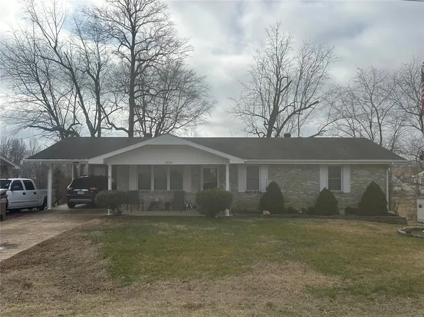2024 Hillsdale Dr, Poplar Bluff, MO 63901