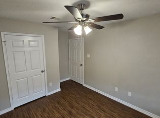 8715 Dallas Acorn St, Houston, TX 77078