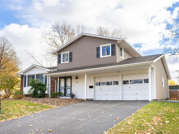 1 Floralton Dr, Rochester, NY 14624