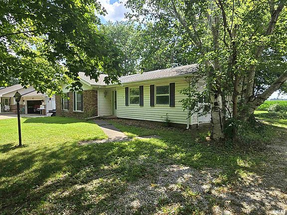 2nd image of 15 Hillcrest Dr