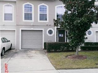 11878 Lake Bend Cir, Jacksonville, FL 32218