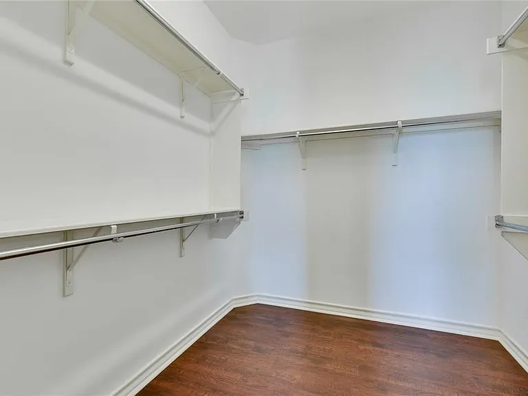20817 Silverbell Ln — Photo 15