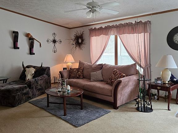 2nd image of 2853 Loucks Mills Rd