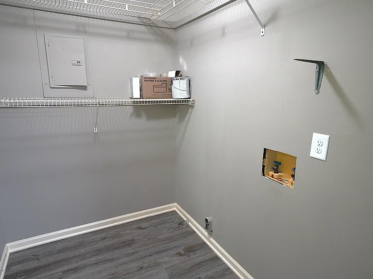 583B Center Point Rd #B — Photo 10