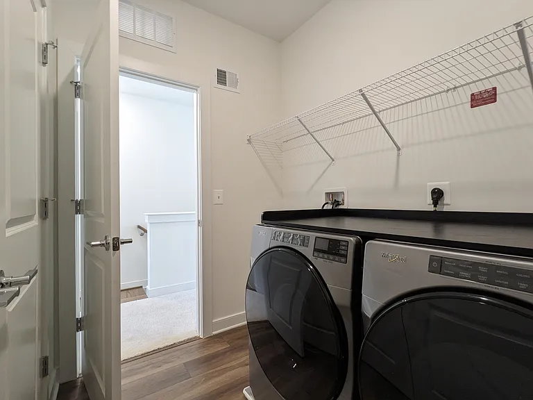 2089 Henson Norris St — Photo 17