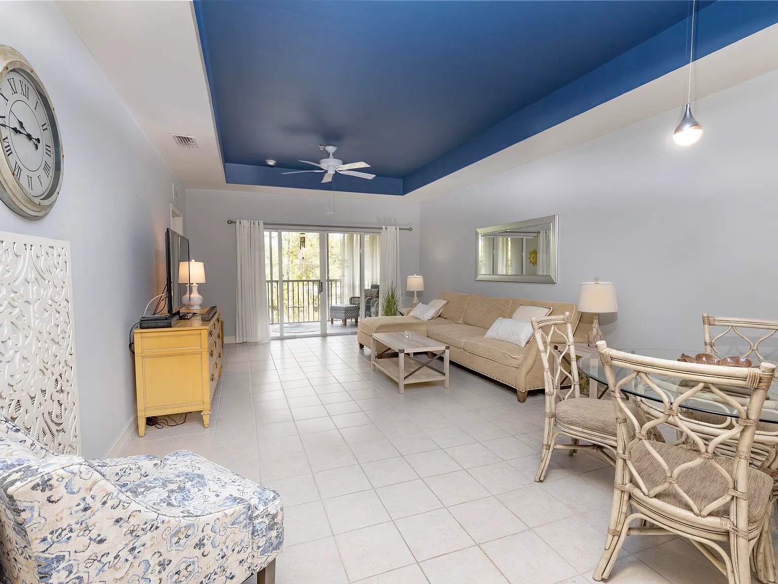 3 bed, 1431 sqft, $2,300 — Photo 3