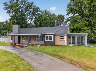 708 E Glover St, Ottawa, IL 61350