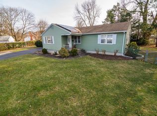 31 Maude Cir, Windsor, CT 06095