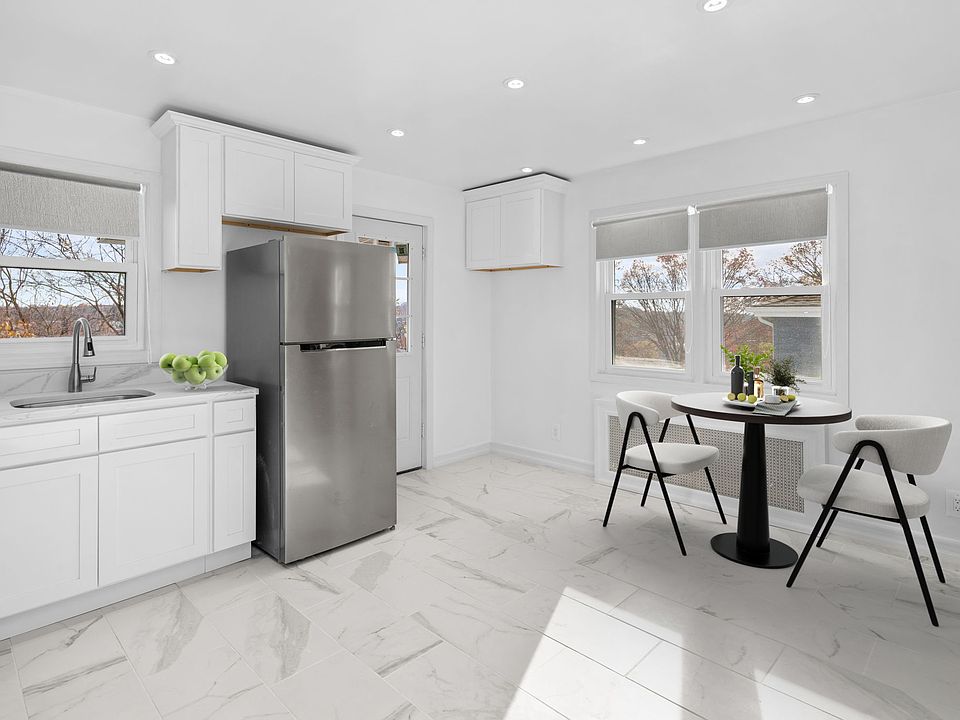 1st image of 360 Sommerville Pl Floor 2