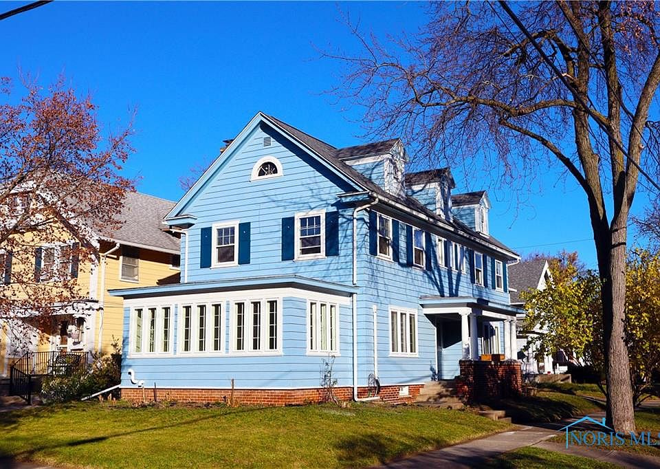 1st image of 2830 Parkwood Ave