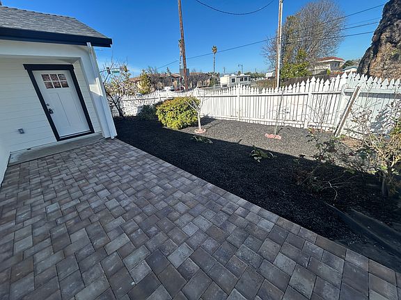 2nd image of 1311 Lewis St