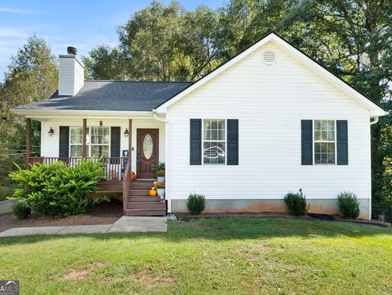 131 Stony Brook Cir, Jackson, GA 30233