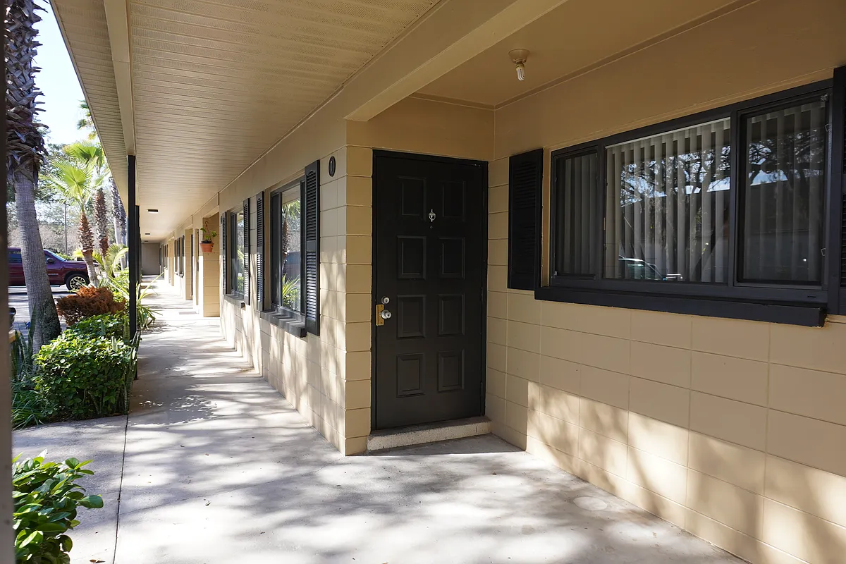 Entrance - 11207 N 56th St