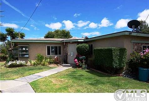 1st image of 2425 Blue Jay Dr