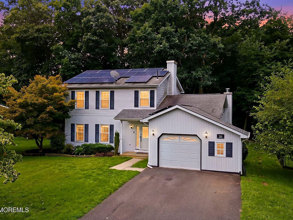 1st image of 20 Hemlock Hill Road
