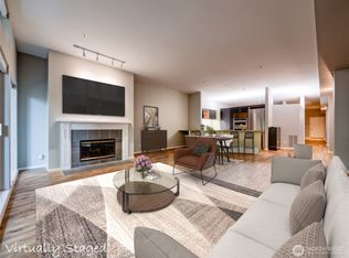526 1st Ave S APT 203, Seattle, WA 98104