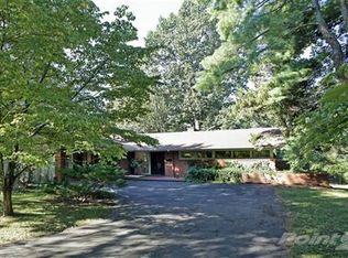 449 Bristol Rd, Lexington, KY 40502