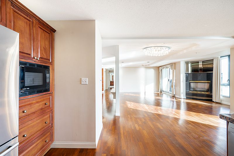 Vancouver Apartment for rent - 2 Bedrooms — photo 21