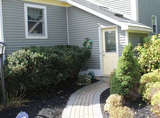 32 Middleline Rd, Ballston lake, NY 12019