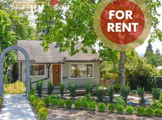 419 E 5th St, North Vancouver, BC V7L 1M3