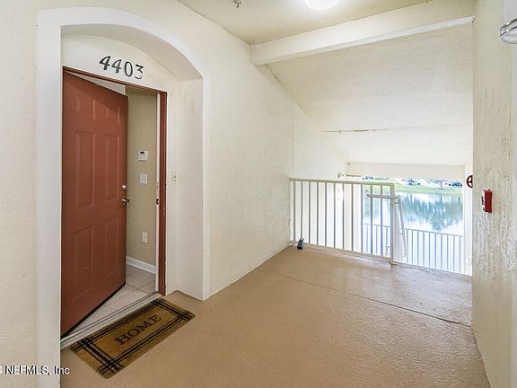 4th image of 11251 CAMPFIELD Drive #4403