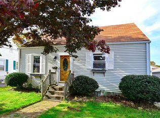 9 Hunter Ave, Johnston, RI 02919