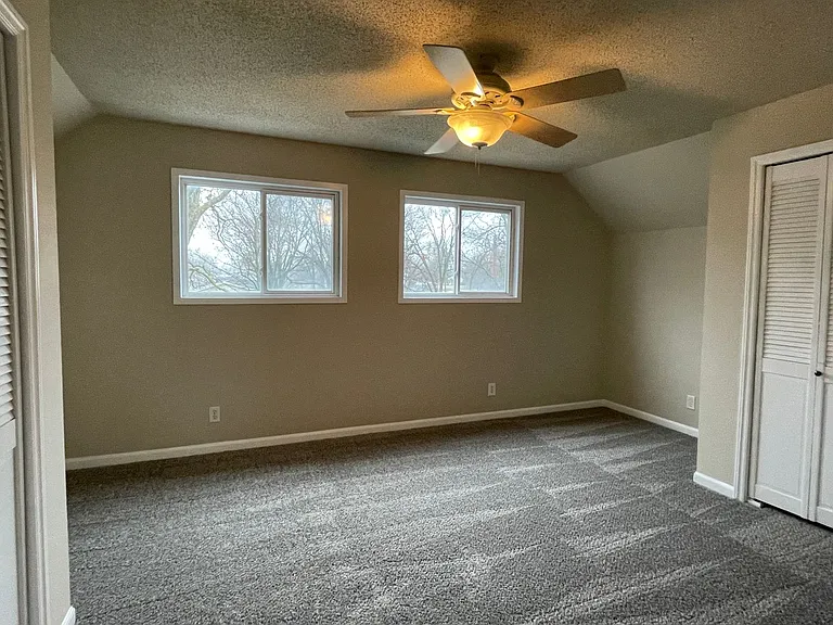 2512 Willis Ave — Photo 10
