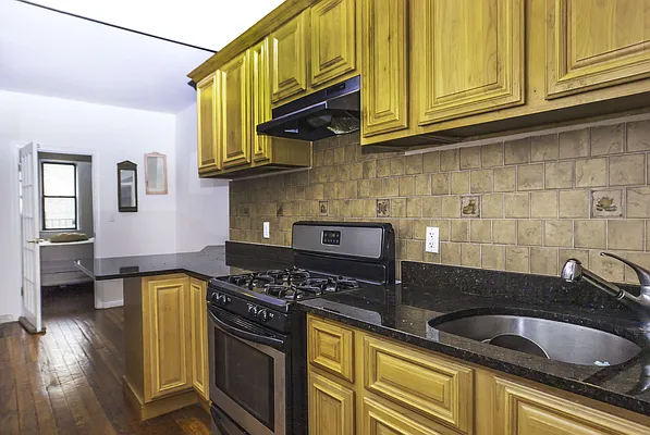 Rented by Nooklyn NYC LLC | media 29