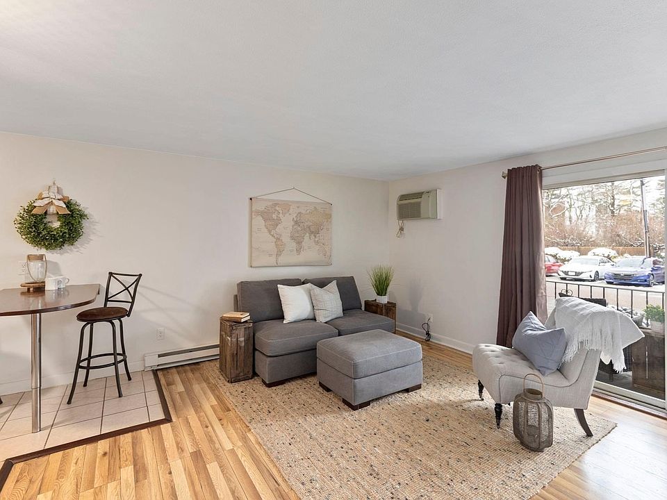 1st image of 53 Fountain Ln APT 8