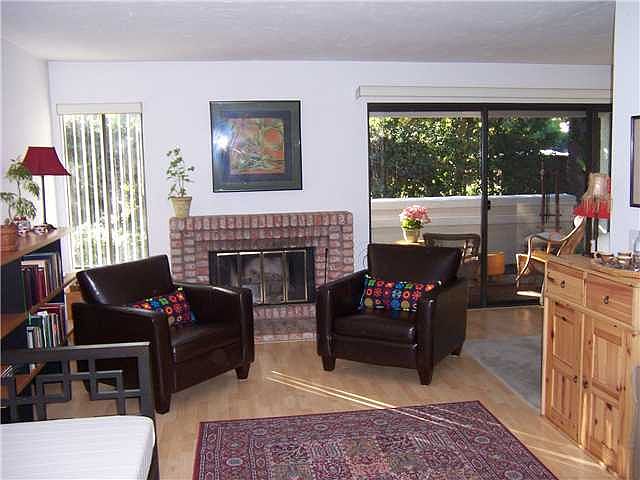 1st image of 540 Via De La Valle Unit D