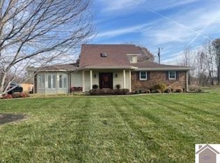 356 Rosebower Church Rd, Paducah, KY 42003