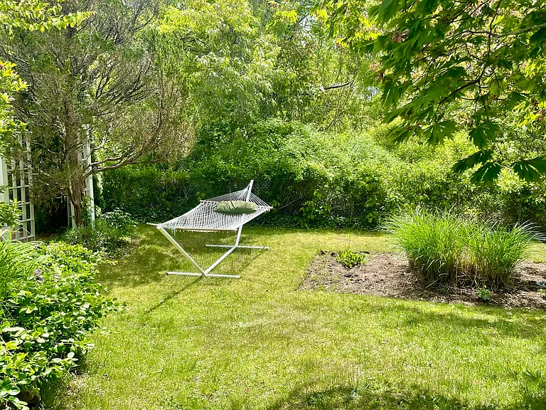 30 Snows Ln — Photo 33