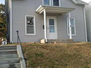 307 W 7th St, Muscatine, IA 52761