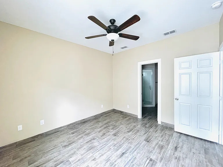 1807 Ramirez St #1 — Photo 9