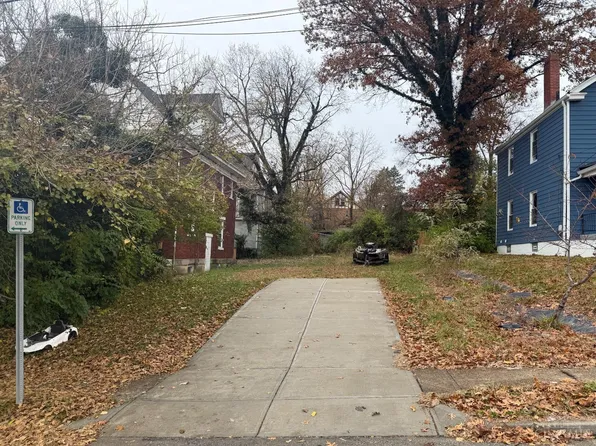 3507 Bevis Ave, Cincinnati, OH 45207