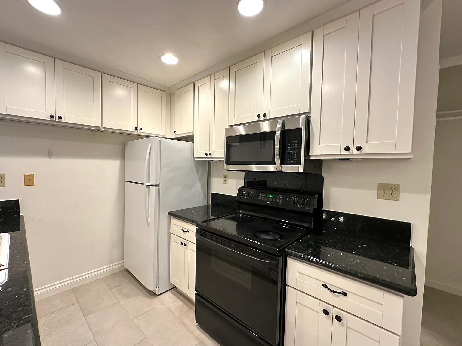 8324 Regents Rd — Photo 1
