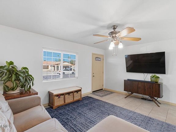 5th image of 2507 E LIBBY Street
