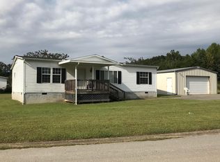 345 Abbott Rd, Lenoir City, TN 37771