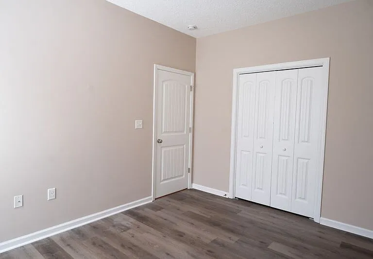 10 Arbors Cir — Photo 35