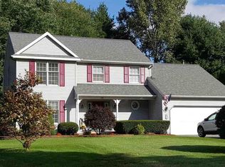 406 Jessamine Ln, Schenectady, NY 12303