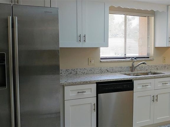 5th image of 368 Kantor Blvd