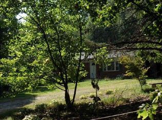 2465 Hayes St, Lenoir, NC 28645