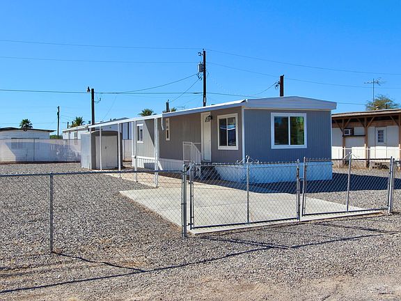 3rd image of 2903 E OCOTILLO Drive